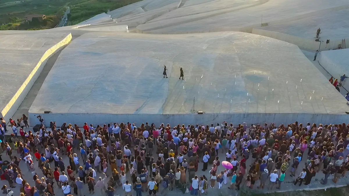 Perché Gibellina è stata eletta Capitale Italiana dell'Arte Contemporanea? 17