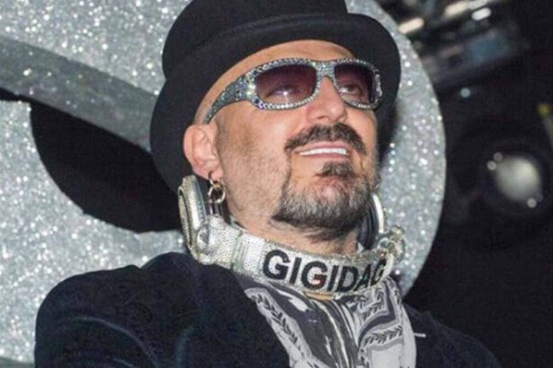Gigi D'Agostino ha una grave malattia: “Il dolore non mi dà pace. La sofferenza mi consuma” 18