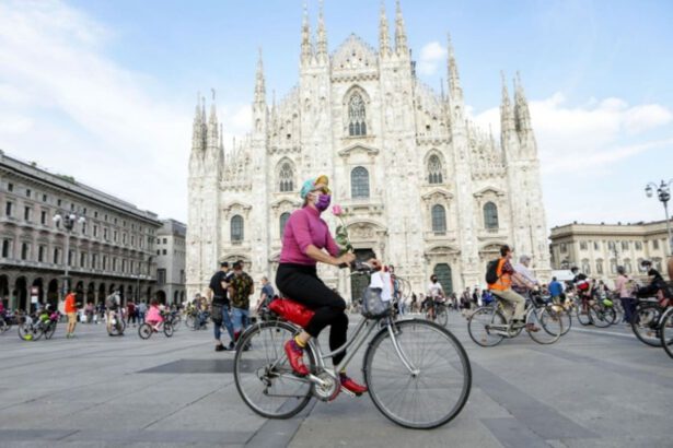 Giornata mondiale della bicicletta: È boom per la bikenomics 13