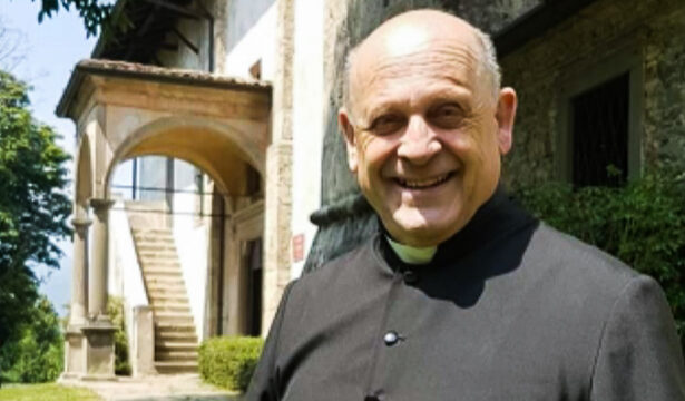 La commovente storia di Don Giuseppe, dona ventilatore a paziente più giovane e muore 29