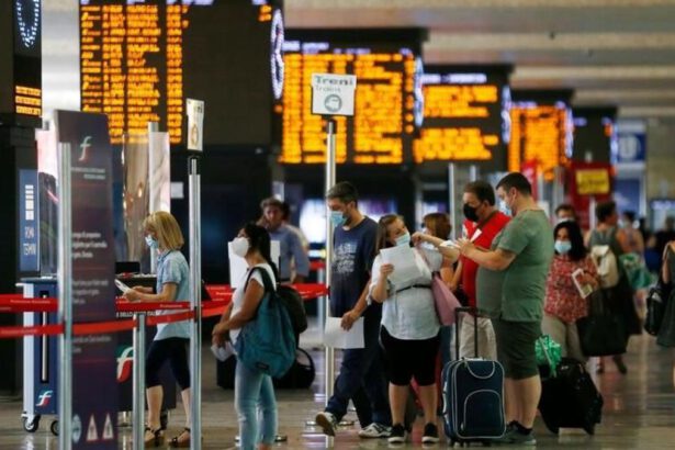 Tutte le novità del "green pass": validità, cosa consente di fare e come ottenerlo 15