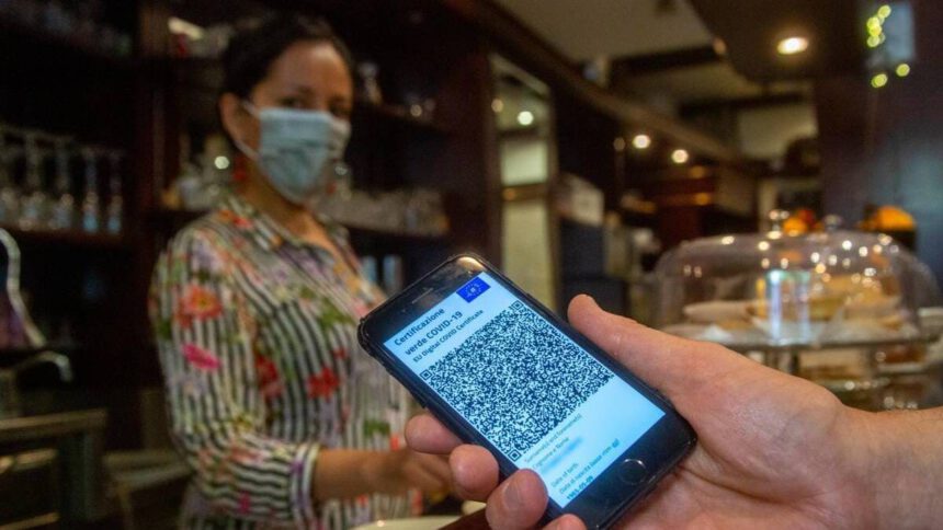 Green pass obbligatorio dal 5 agosto per bar e ristoranti al chiuso, cinema e palestre 1