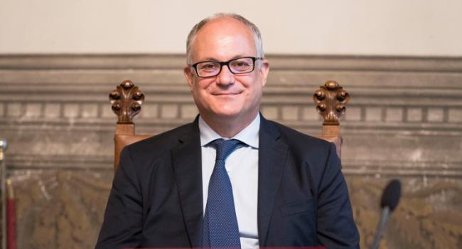 Decreto ristori quater, Gualtieri: "Non siete soli, lo Stato è al vostro fianco" 2 Decreto ristori quater, Gualtieri: "Non siete soli, lo Stato è al vostro fianco" 1