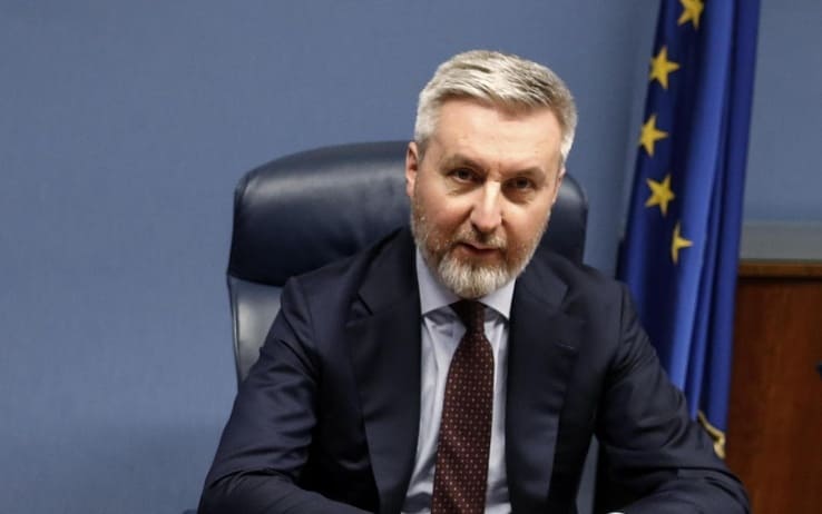 Mario Draghi intesse la tela: le prime ipotesi sui nomi dei futuri ministri 5 Tra i futuri Ministri, Lorenzo Guerini, ministro della Difesa.