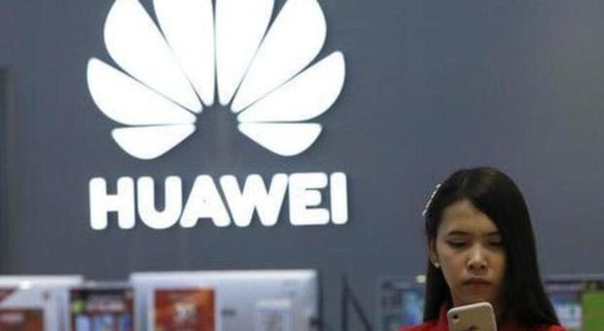 Huawei, esclusa da Londra per la rete 5g: si rivolge all'Italia 1