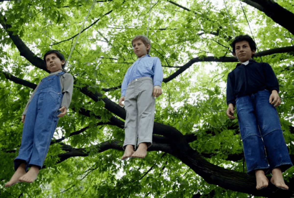 Cattelan a Milano, il ritorno dopo oltre 10 anni con "Breath Ghosts Blind" al Pirelli HangerBiccocca 13