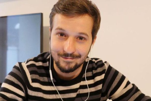 Elia Bombardelli: "Su Youtube faccio ripetizioni di matematica a 170 mila studenti" 15