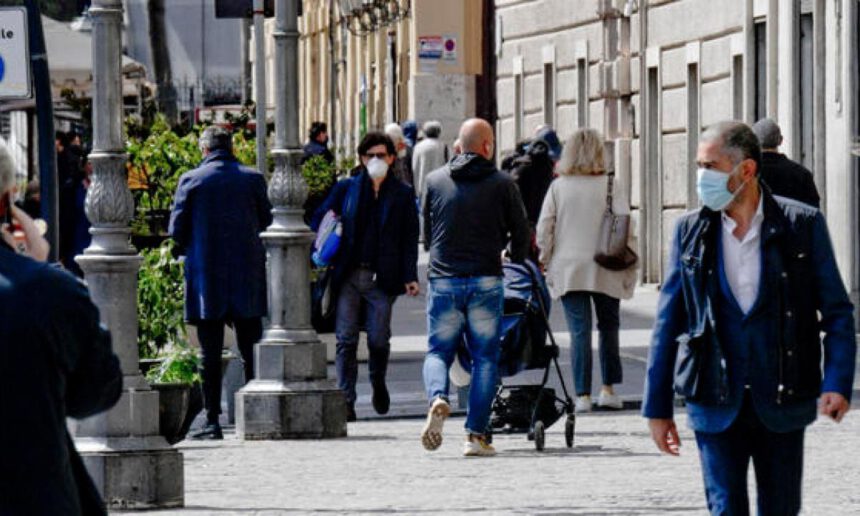 Vaccino Covid-19: è davvero possibile pensare all'immunità di gregge? Cosa sappiamo 1