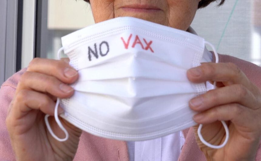 Chivasso, infermiera No vax: “Il mio corpo si difende da solo. Meglio senza stipendio che morta” 1