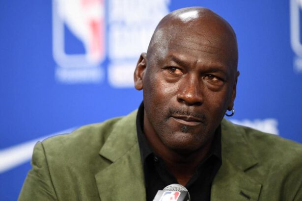 Michael Jordan dona 100 milioni per la lotta al razzismo: “Ne abbiamo abbastanza” 15
