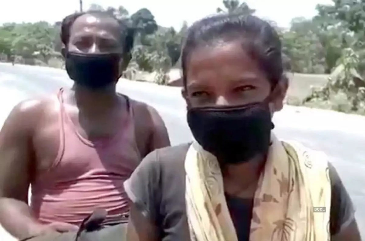 India, quindicenne percorre 1200 km in bicicletta per riportare a casa il papà malato 15