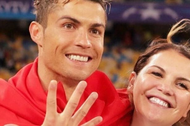 Mio fratello Cristiano Ronaldo ed io: "Eravamo poveri con i topi in casa" 11