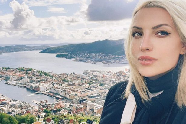 "Non mi accontento di vivere una vita sola": Klara Murnau, il detective privato che gira il mondo in cerca di verità 14