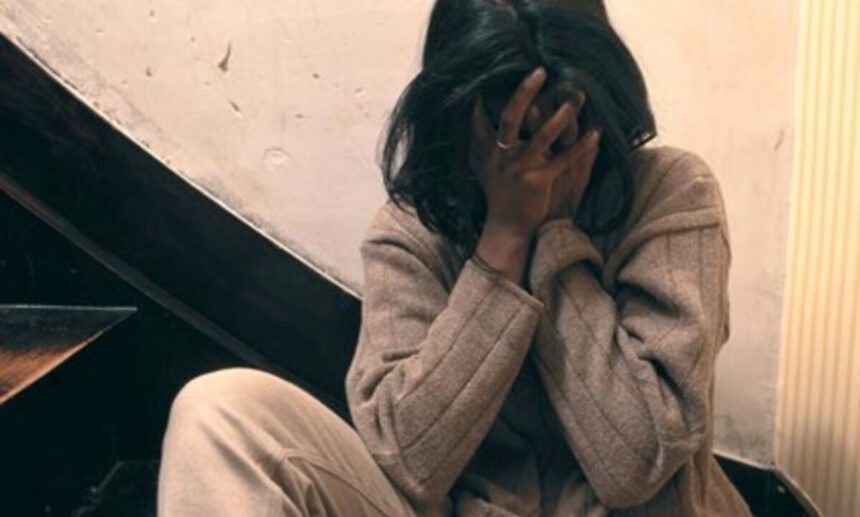 "Papà sono lesbica" e lui la pesta in strada incoraggiato dalla moglie. La Procura apre un fascicolo 1