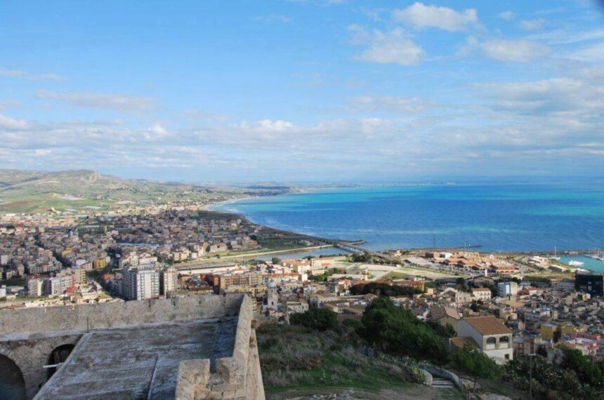 Strage di Licata, la cugina: "Tra i due fratelli frizioni da tempo, il killer era un pazzo" 1