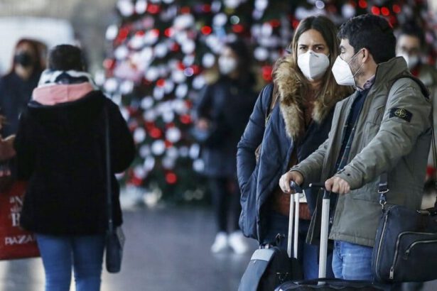 Natale a rischio lockdown? Quali restrizioni adottare e cosa fare per evitarlo 38