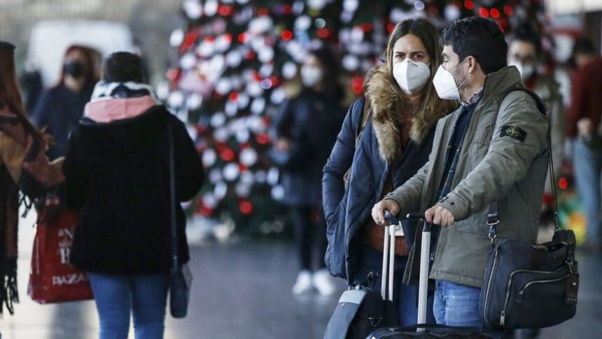 Natale a rischio lockdown? Quali restrizioni adottare e cosa fare per evitarlo 1