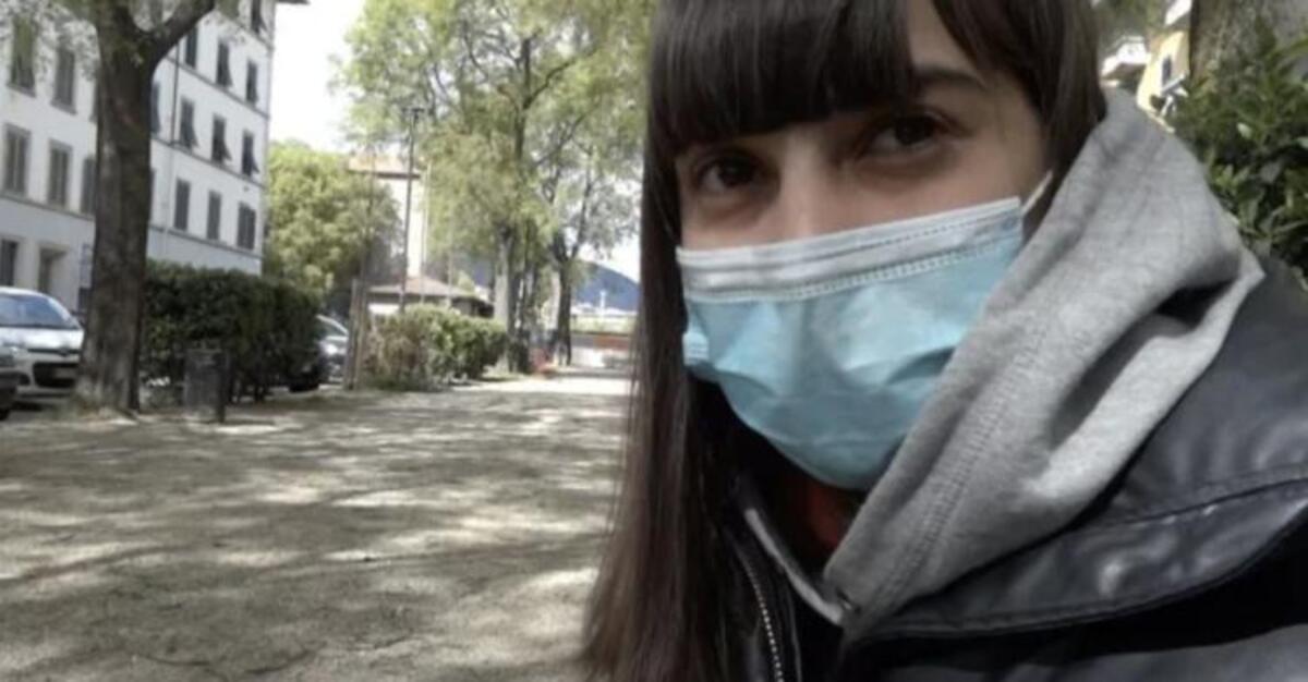 Cacciata di casa perché lesbica, la madre: "Se torni ti ammazziamo, meglio il carcere che una figlia così" 13