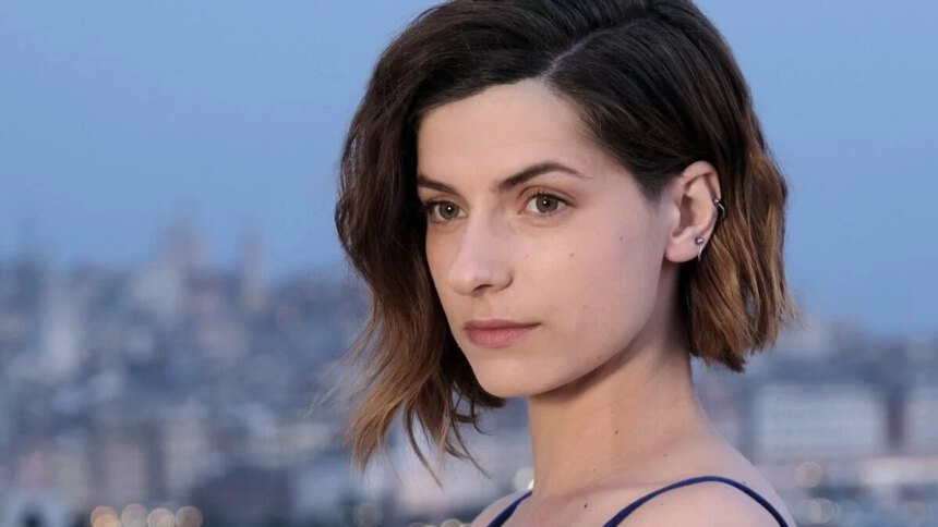 Chi è Maria Chiara Giannetta, protagonista di Blanca, la nuova serie di successo di Rai 1 2 Chi è Maria Chiara Giannetta, protagonista di Blanca, la nuova serie di successo di Rai 1 1