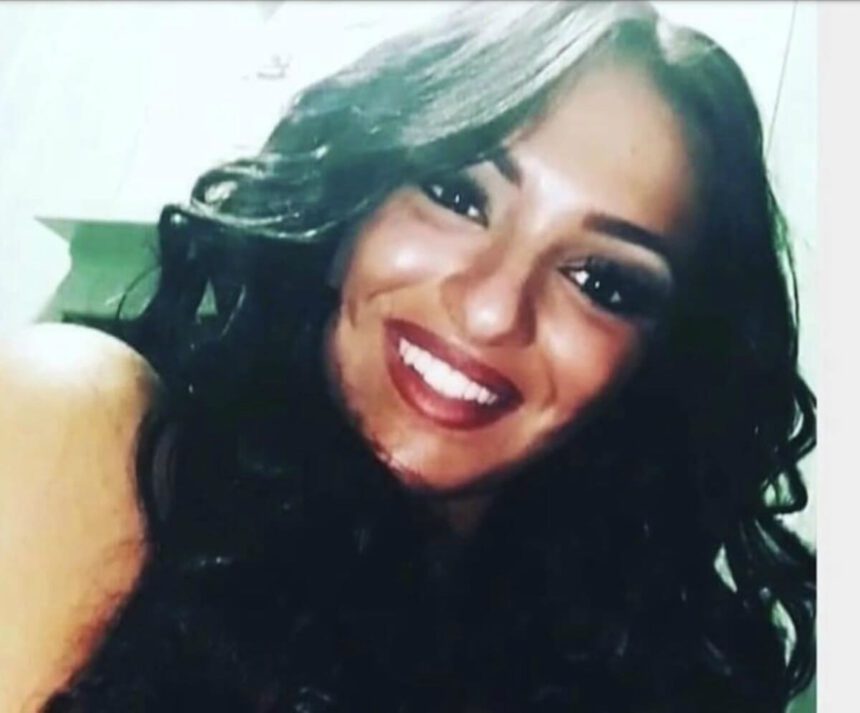 Maria Paola Gaglione, speronata in scooter dal fratello perché ha una relazione Lgbt, cade e muore 1