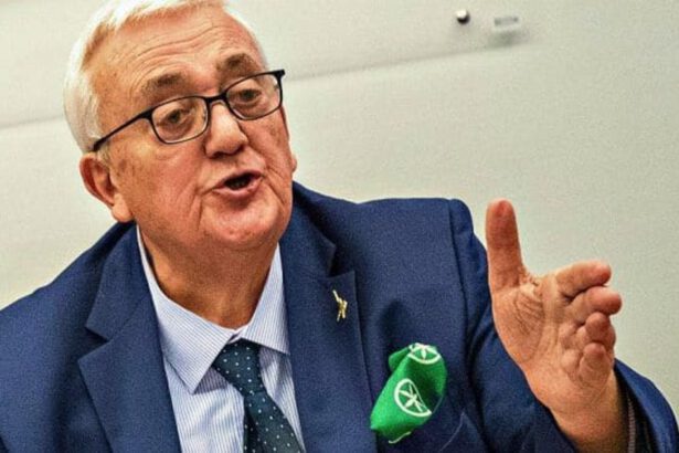 Il Parlamento UE nega l'immunità a Mario Borghezio (Lega) 15