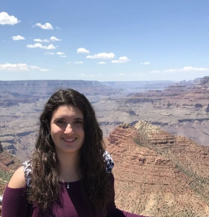 Ecco come il Covid sta rubando il futuro ai giovani: la storia di Marta 2 Ecco come il Covid sta rubando il futuro ai giovani: la storia di Marta 1