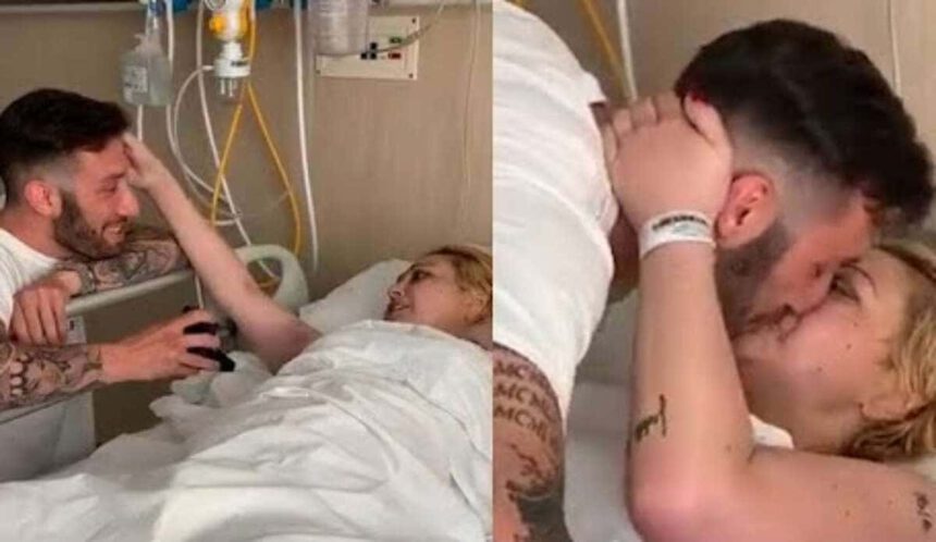 Muore di cancro, ma sposa l'uomo della sua vita: "Due giorni prima le ho chiesto la mano" 1