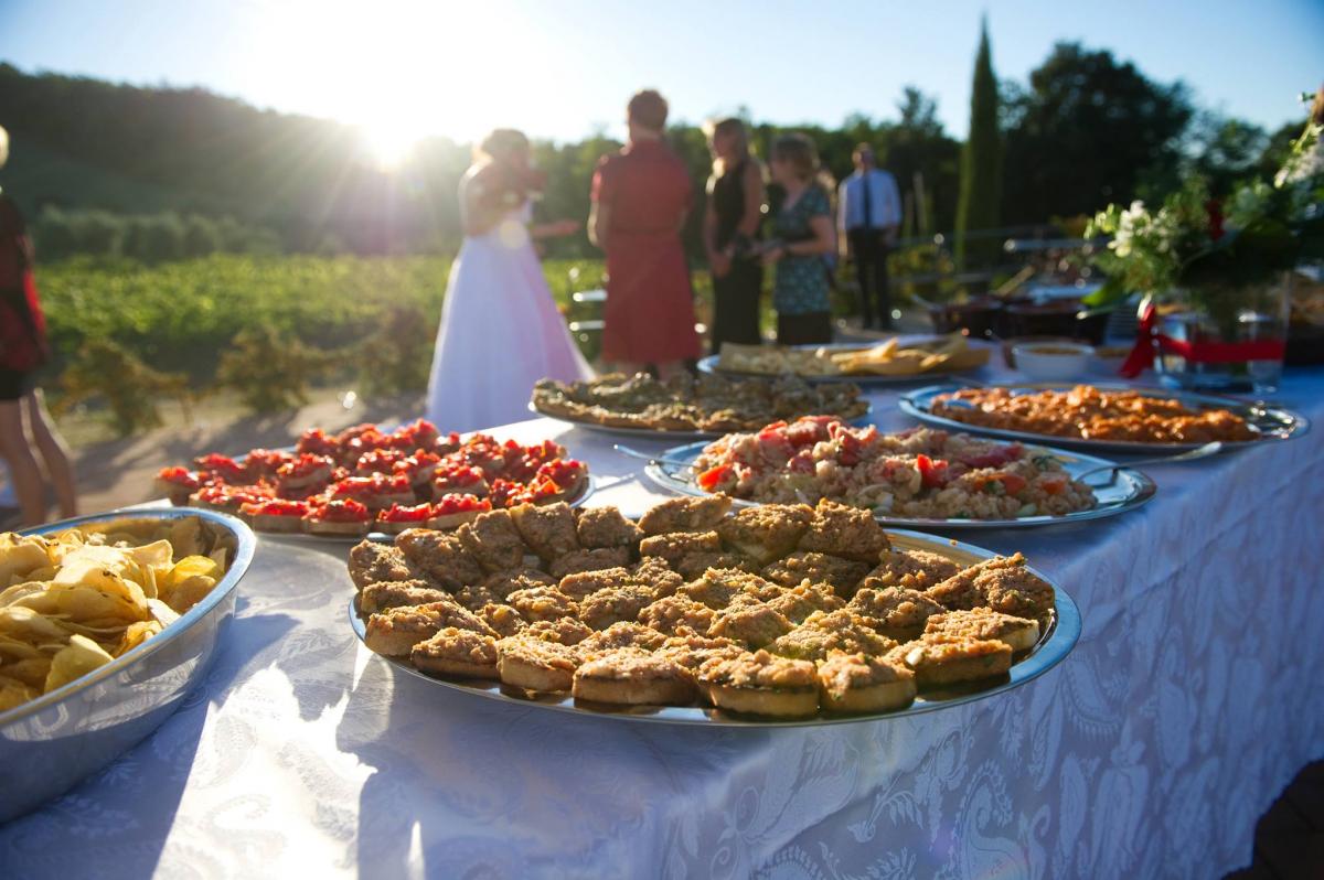 Matrimoni zero spreco: tutti ne parlano, Avanzi Popolo lo fa 15