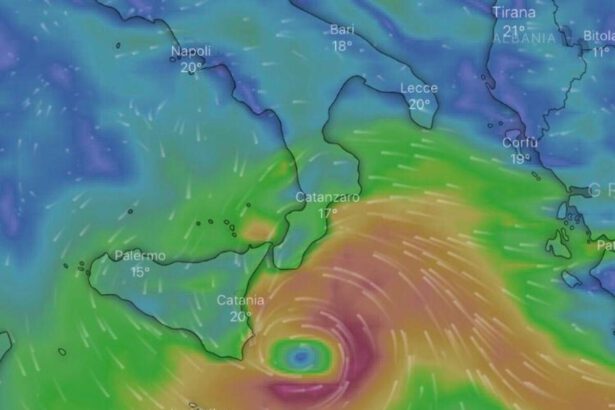 Il medicane Apollo è arrivato in Sicilia, allerta rossa: di cosa si tratta e quanto è pericoloso 13