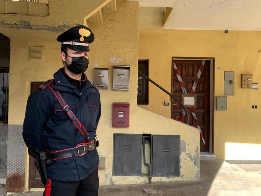 Varese, uccide il figlio di 7 anni e accoltella l'ex moglie: fermato 40enne 2 Varese, uccide il figlio di 7 anni e accoltella l'ex moglie: fermato 40enne 1