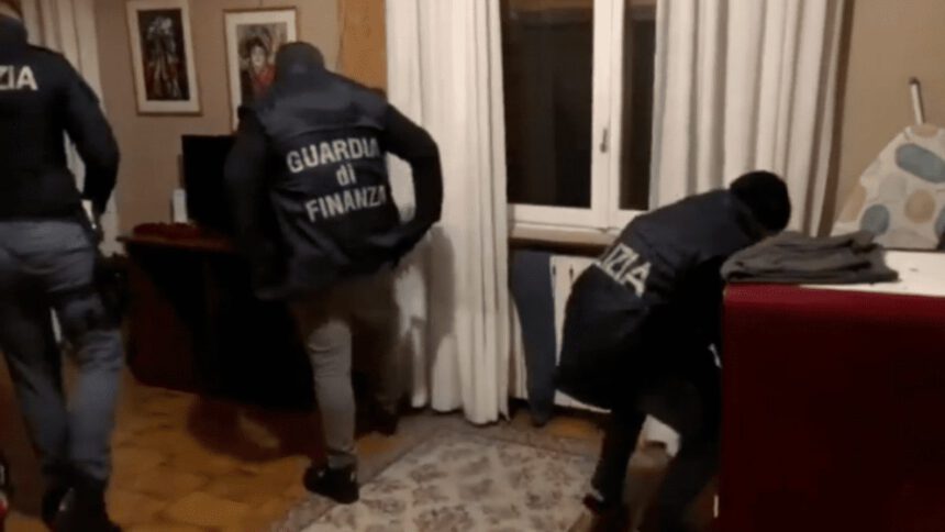 Blitz contro la 'Ndrangheta, 104 misure cautelari in tre regioni: stroncata la “Narcos Europea” 2 Blitz contro la 'Ndrangheta, 104 misure cautelari in tre regioni: stroncata la “Narcos Europea” 1