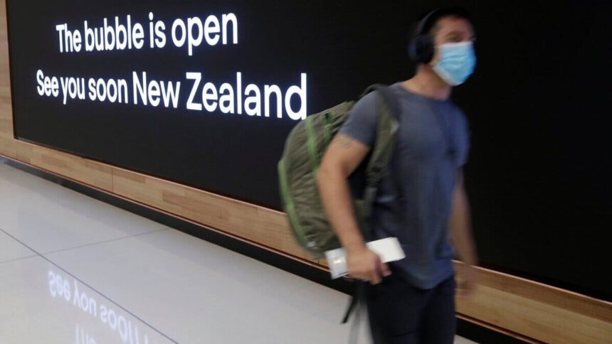 Neozelandese si vaccina 10 volte in 24 ore per soldi al posto dei no vax 1