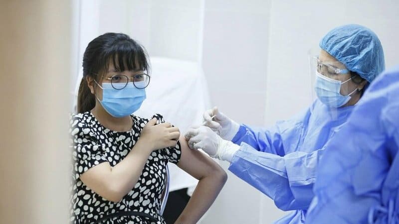 Vaccino Covid, Aifa: “Non ci sarà una quarta dose, ma si va verso un richiamo annuale” 3 non ci sarà quarta dose_