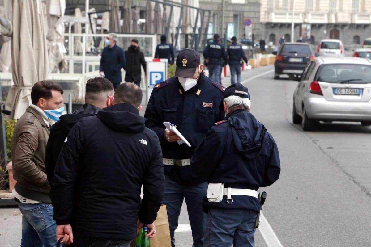 Nuovo decreto Draghi, attesa la stretta: sarà lockdown nel weekend? 1