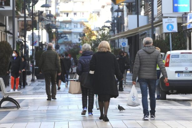 Cambiano ancora i colori: l'Italia si tinge di arancione, ma 4 Regioni finiscono in rosso 17