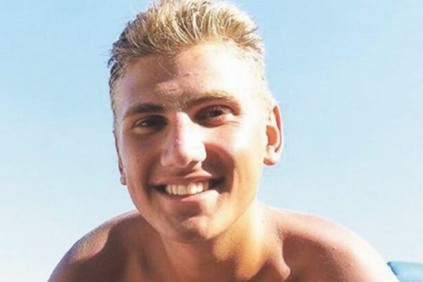 Omicidio Vannini, Ciontoli condannato a 14 anni. La mamma di Marco: “La giustizia esiste, mai mollare” 6