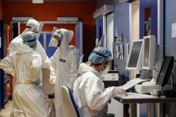 Omicron 2 è già in 9 Regioni. Le differenze con Omicron: "Più contagiosa" 9