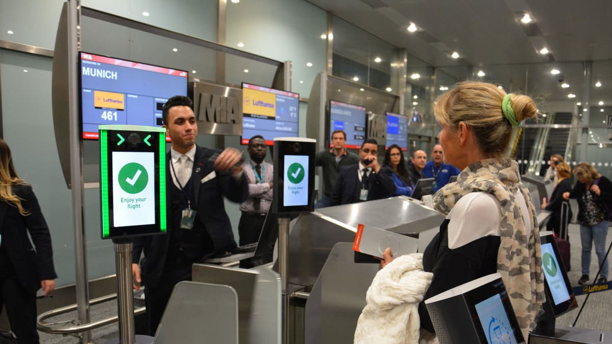 Riconoscimento facciale e non solo: presto i dati biometrici rivoluzioneranno anche i pagamenti 25
