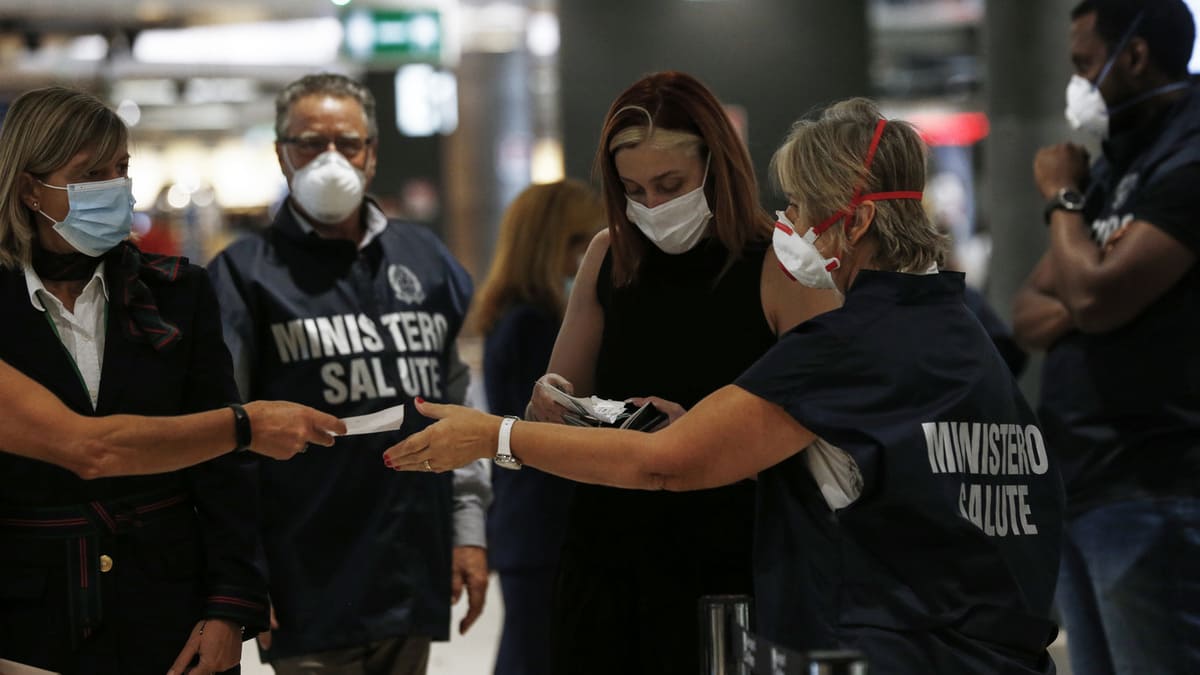 Viaggi 2021, cresce l'ipotesi di un passaporto sanitario che certifichi la vaccinazione 19