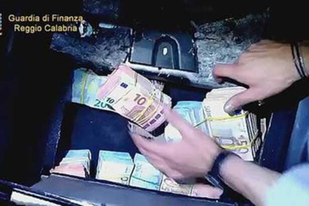 Calabria, processo "Petrolmafie": enti pubblici e comuni chiedono di costituirsi parte civile 11