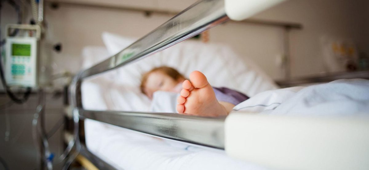 “Non sento più dolore”: il bimbo caduto nel fiume si sveglia dal coma 17