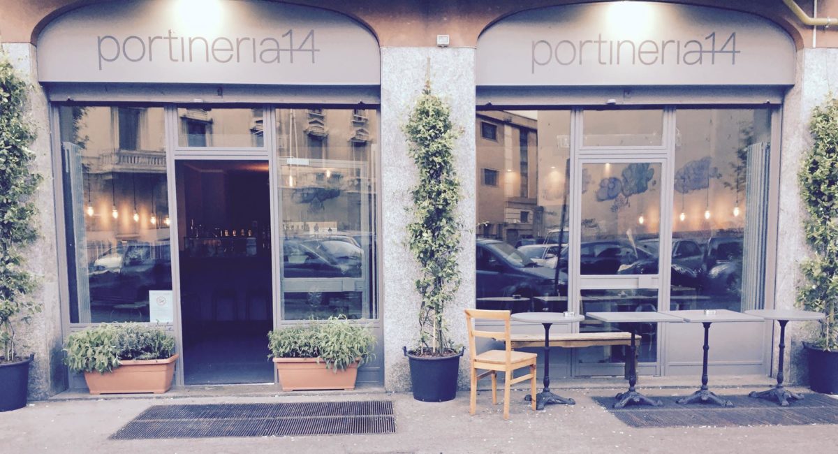 E se il bar sotto casa diventasse la tua portineria? L'idea di tre amiche milanesi 17