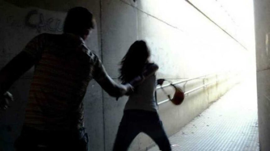 Parla il pugile che ha salvato la vicina dallo stupro: "Quel bestione le stava addosso, l'ho steso" 1