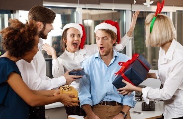 Regali di Natale per colleghi, come scegliere quelli più appropriati 6