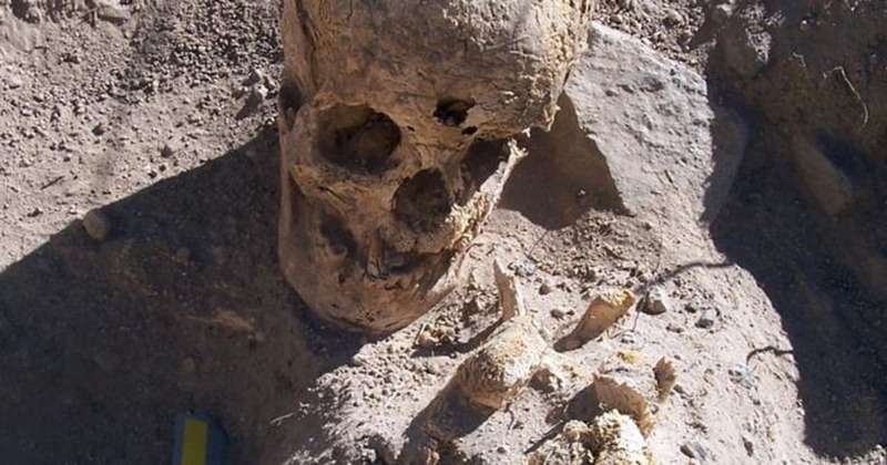 Perù: gli archeologi scoprono una mummia di 800 anni 3