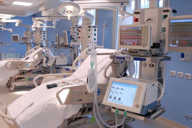 Milano come Whuan, 700 nuovi posti di terapia intensiva in una settimana 17