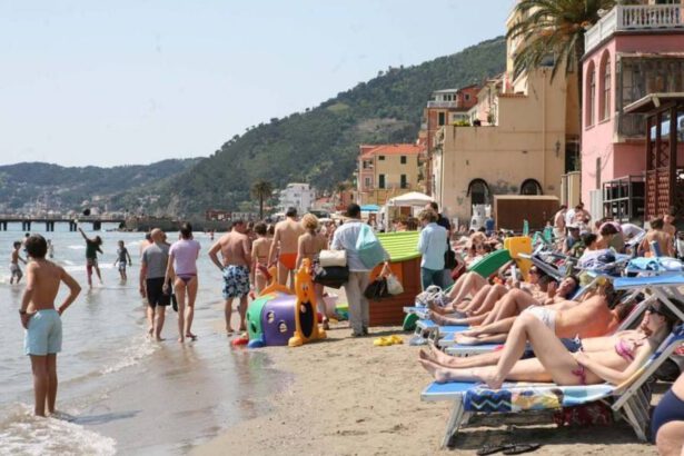 Coprifuoco, Rt, negozi, riaperture: cosa cambierà da lunedì 17 maggio 17