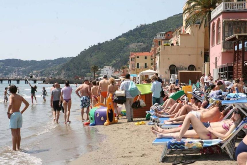 Coprifuoco, Rt, negozi, riaperture: cosa cambierà da lunedì 17 maggio 1