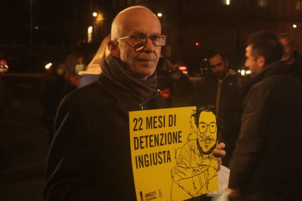 L'Italia si tinge di giallo: solidarietà per Patrick Zaki in 50 piazze italiane 15