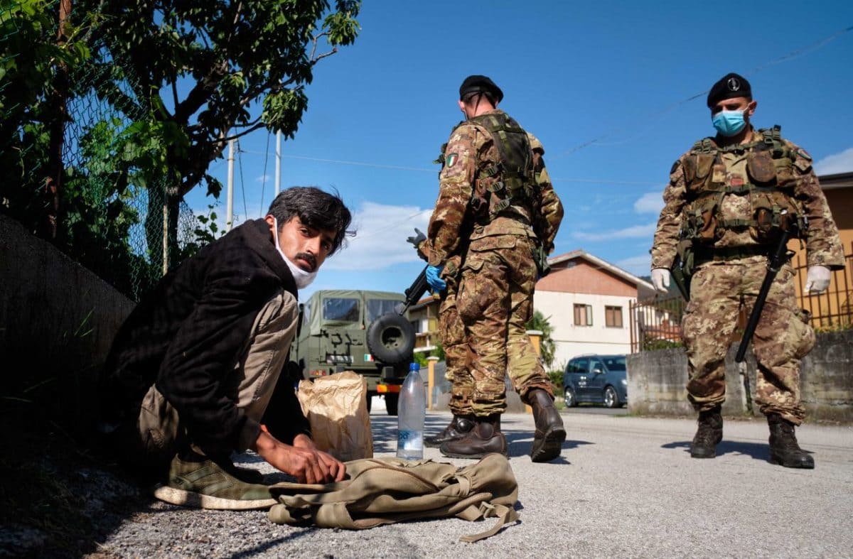 Rotta balcanica, milioni spesi in tecnologia anti-migranti anziché in accoglienza: qual è il gioco dell'UE? 19